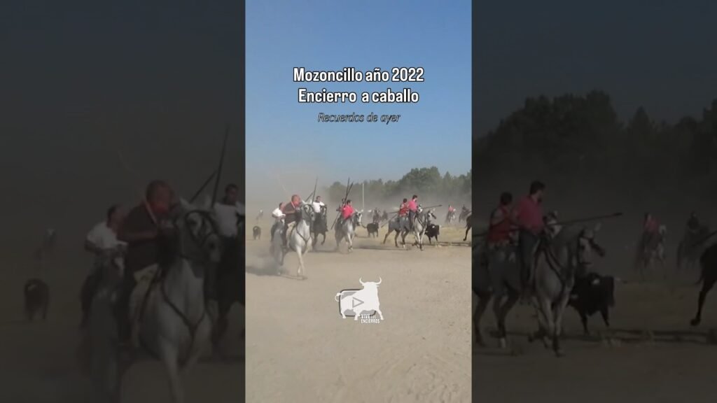 Encierro a caballo Mozoncillo año 2022 #shorts