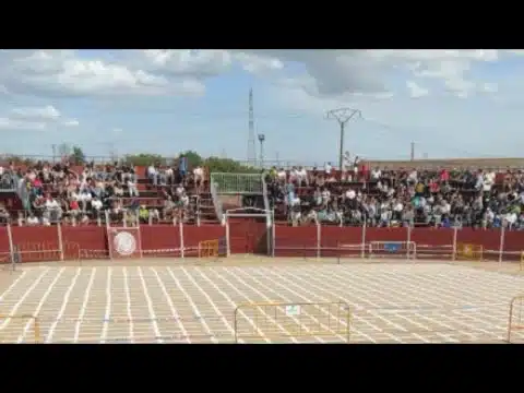 ¡Vive Los Encierros está emitiendo en 🔴 DIRECTO Desde Numancia de la Sagra directo!