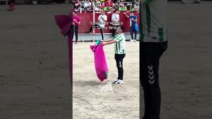 Encierro urbano en Torrejon De Velasco 2026 - Portagayola del torero bético